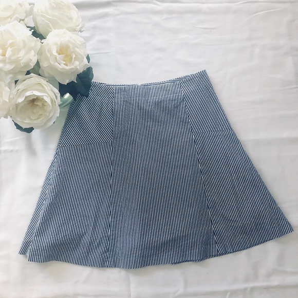 LOFT Dresses & Skirts - LOFT Seersucker skirt